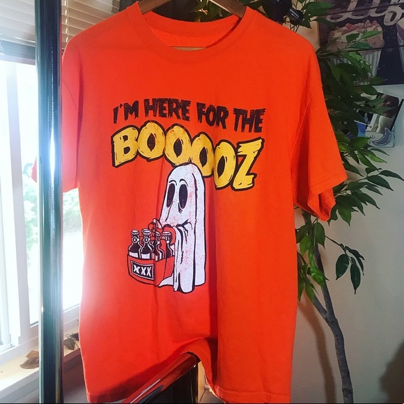 Tops - Large Halloween T shirt 🎃👻🖤